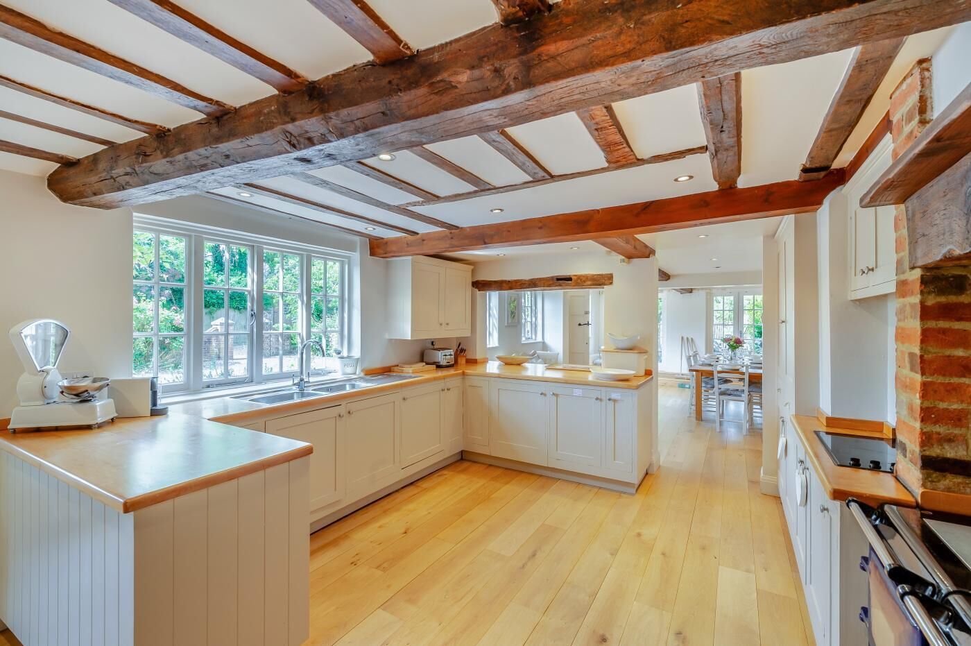 Dishwasher, cookware/dishes/utensils