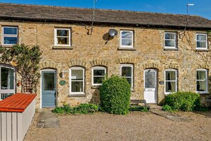 Exterior - 2 Bed in Spennithorne (oc-s27544) (Spennithorne)