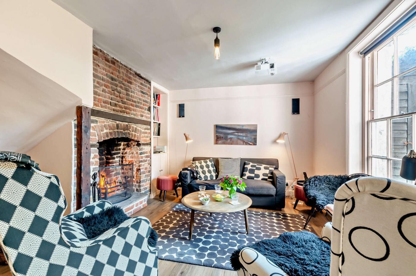 تلفزيون، مدفأة