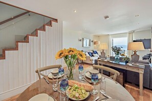 Dining - 2 Bed in Croyde (oc-r27591) (Croyde)