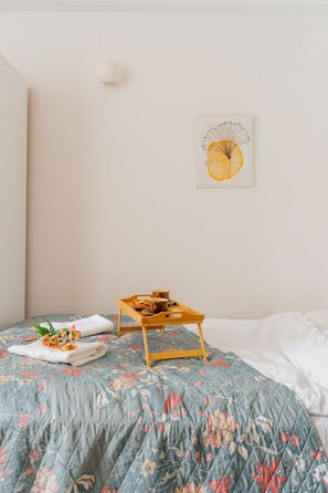 Iron/ironing board, WiFi, bed sheets - Kraków Old Town Studio N1 – by Rentujemy (Kraków)