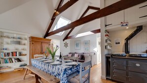 Unclassified image, 4 of 18, button - 3 Bed in St. Minver (oc-litmow) (Saint Minver)