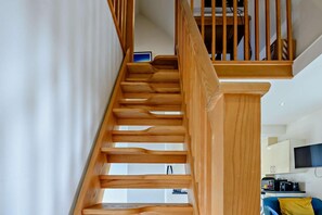 Interior - 1 Bed in Swanage (oc-k9546) (Swanage)