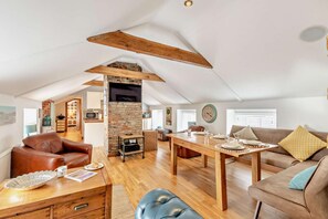 TV - 2 Bed in Alnwick (oc-a27652) (Alnwick)