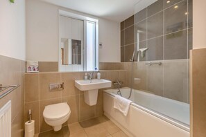 Hair dryer, towels - 2 Bed in Southwold (oc-ftw2) (Southwold)