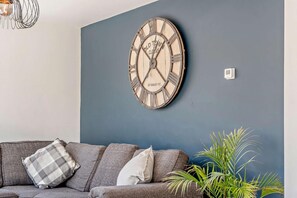 Interior - 3 Bed in Tholthorpe (oc-r23426) (Tholthorpe)