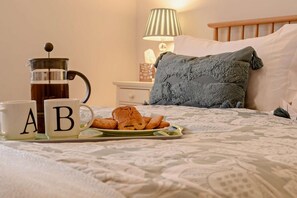 3 bedrooms, iron/ironing board, free WiFi, bed sheets - 3 Bed in Southwold (oc-m27763) (Southwold)