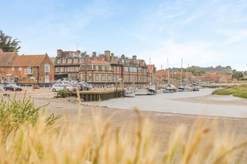 1 Bed in Blakeney (oc-d27752)