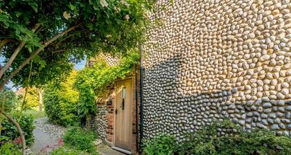 1 Bed in Blakeney (oc-d27752)