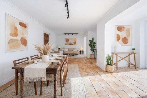3BR Villa Pool And Seaviews By Better Bookings
