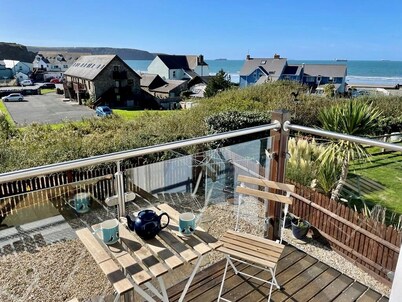 3 Bed in Broad Haven (oc-o27816)