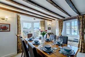 تناول الطعام