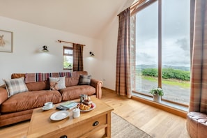 TV - 2 Bed in Llangadog (oc-t27868) (Llangadog)