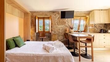 1 camera, ferro/asse da stiro, Wi-Fi, lenzuola