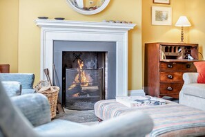 Interior - 3 Bed in Burton Bradstock (oc-t27822) (Burton Bradstock)