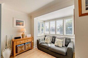 TV - 4 Bed in Seahouses (oc-o27867) (Seahouses)