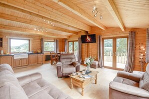 TV - 3 Bed in Llanddulas (oc-r27872) (Rhyd-y-foel)