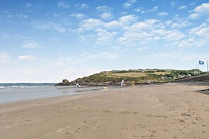 Beach - 3 Bed in Broad Haven (oc-p27926) (Broad Haven)