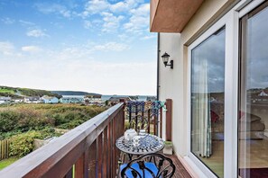 Property grounds - 4 Bed in Broad Haven (oc-b27955) (Broad Haven)