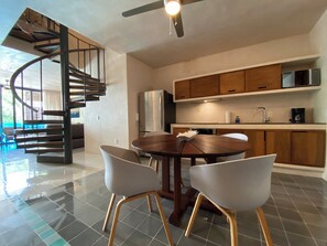Dining room - Sabor a Miel: Steps from the Beach & 5th Avenue (Playa del Carmen)