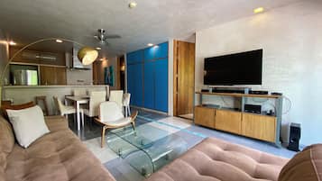 Comfort Apartment | Living room | 50-inch Smart TV with digital channels