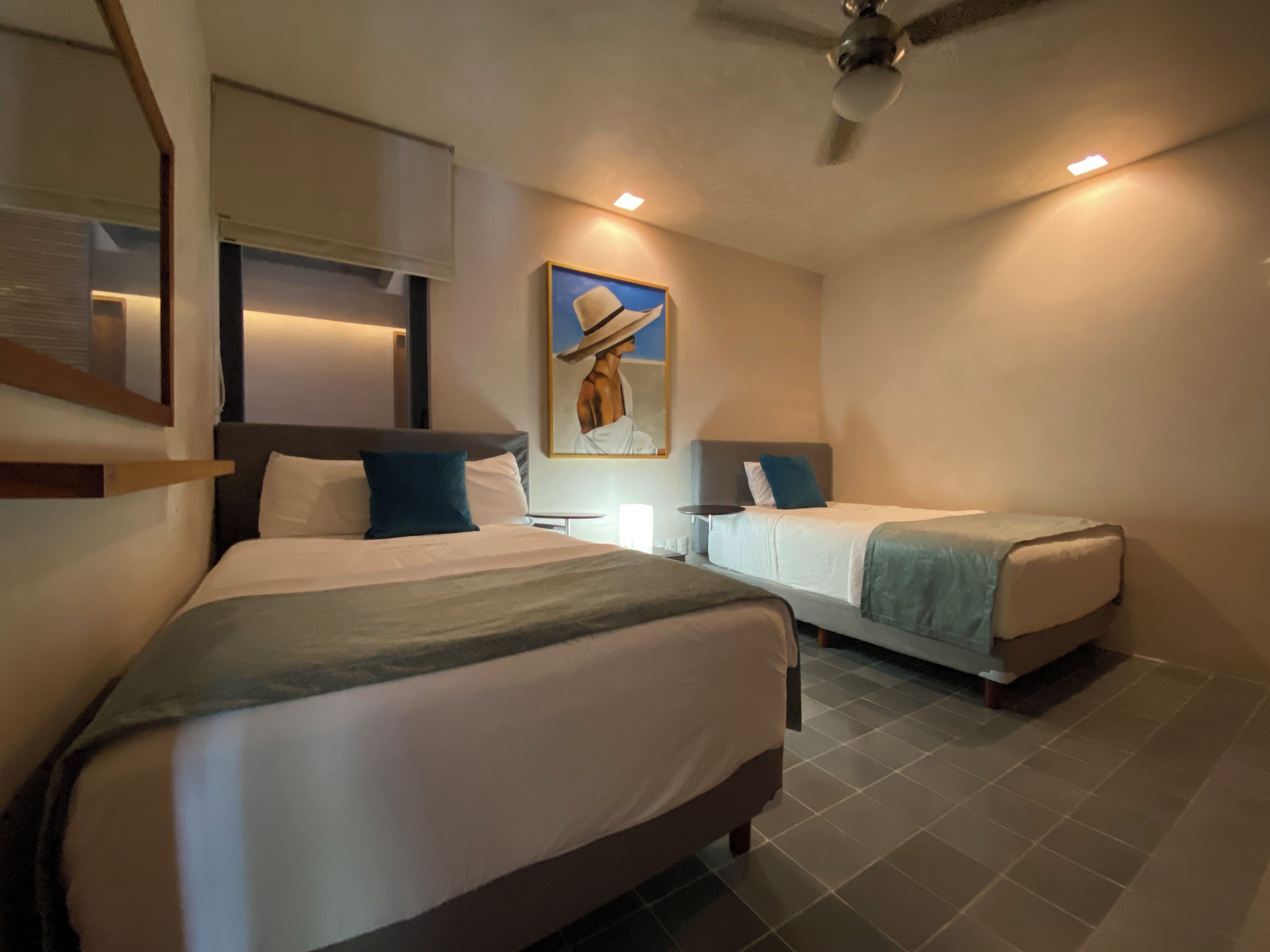 Iron/ironing board, free WiFi