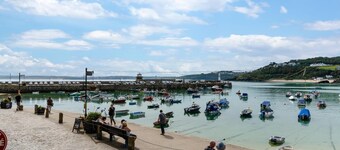 2 Bed in St Ives (oc-wrenc)