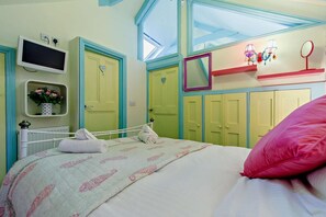 Free WiFi, bed sheets - 1 Bed in St. Ives (oc-e28023) (St Ives)