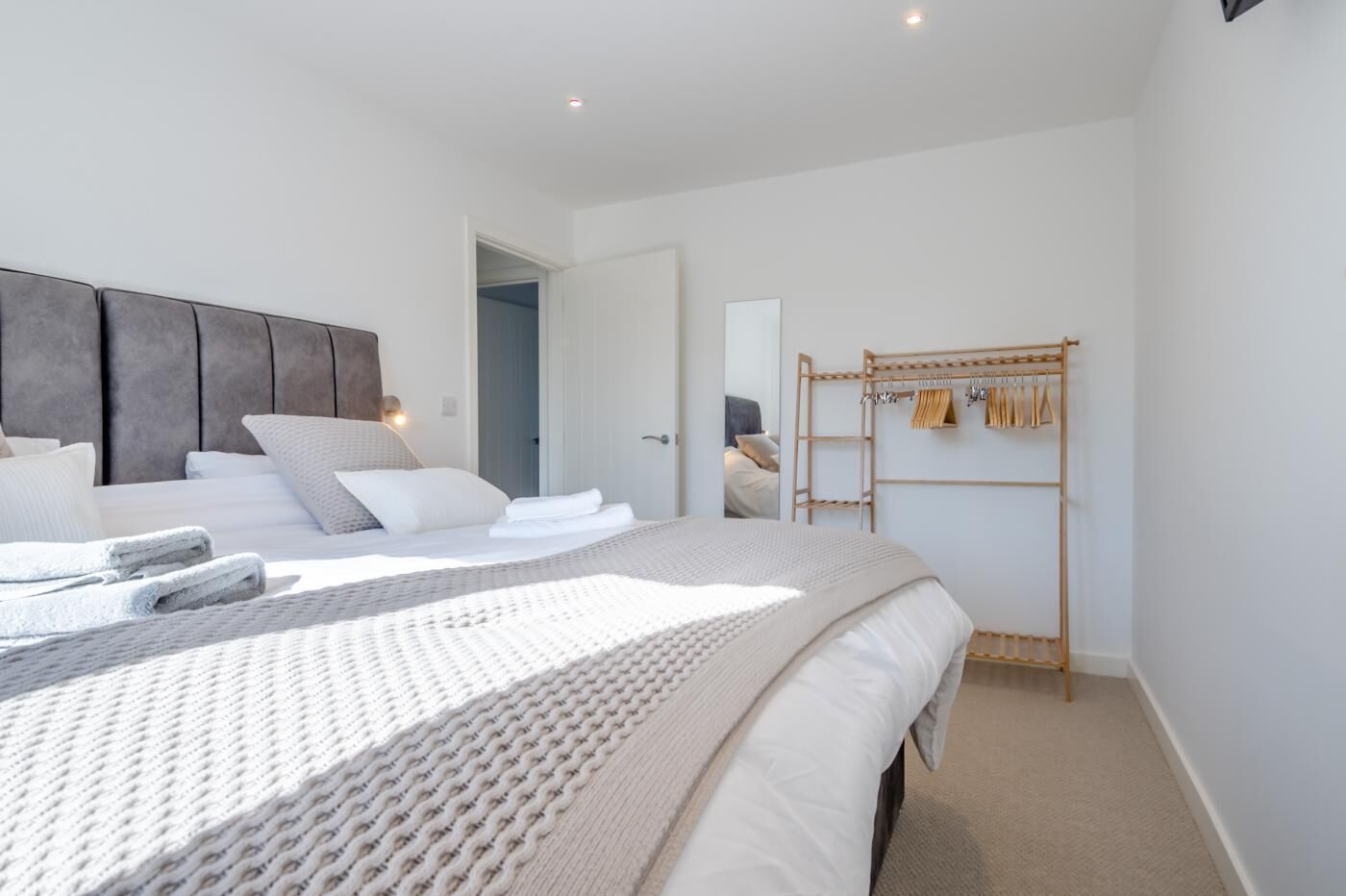 Wifi gratis y ropa de cama 