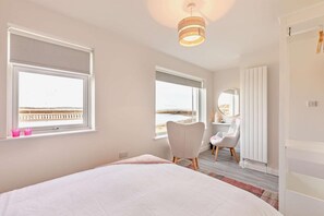 Free WiFi, bed sheets - 2 Bed in Amble (oc-l28057) (Amble)