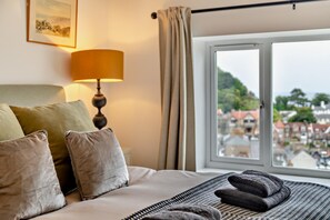 3 bedrooms, free WiFi, bed sheets - 3 Bed in Lynton (oc-n28090) (Lynmouth)