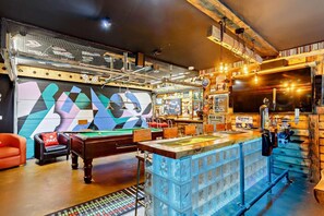Bar (in der Unterkunft)