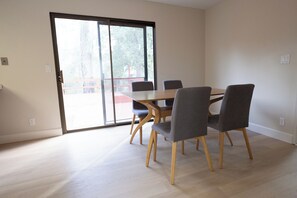 Dining - Bright & Cozy 3-Bed Home with Large Deck — Minutes from Redding’s Best Outdoors (Redding)