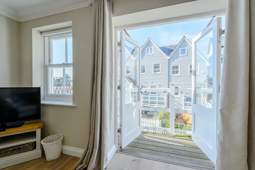 4 Bed in Whitstable (oc-k28126)