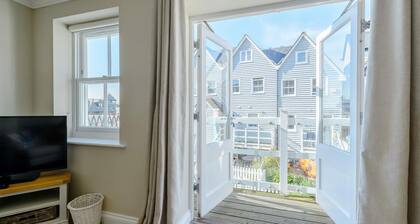 4 Bed in Whitstable (oc-k28126)