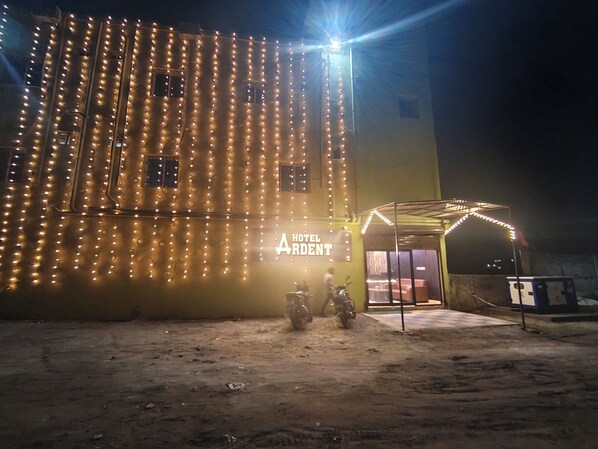 Front of property - HOTEL ARDENT (Ranchi)