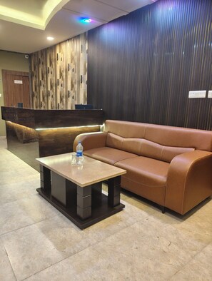 Reception - HOTEL ARDENT (Ranchi)