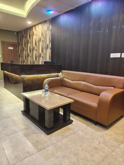HOTEL ARDENT