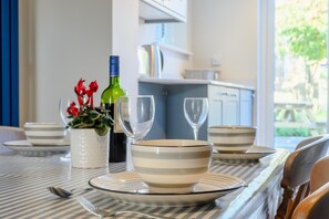 Dining - 2 Bed in Southwold (oc-h28131) (Southwold)