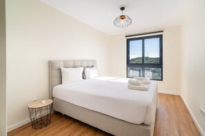 Iron/ironing board, Internet, bed sheets - GuestReady - Seaview Escape (Câmara de Lobos)