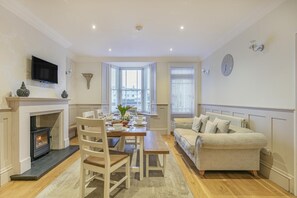 Dining - 4 Bed in Sidmouth (oc-l28234) (Sidmouth)