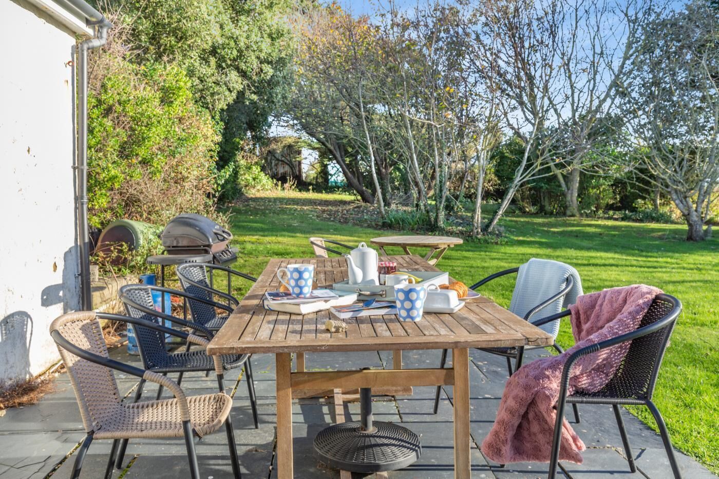 屋外ダイニングエリア