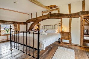 3 bedrooms, iron/ironing board, free WiFi, bed sheets - 3 Bed in Rumburgh (oc-c27094) (Rumburgh)