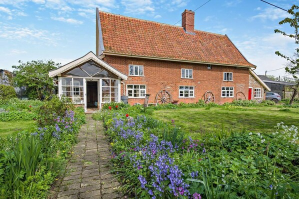 Exterior - 3 Bed in Rumburgh (oc-c27094) (Rumburgh)
