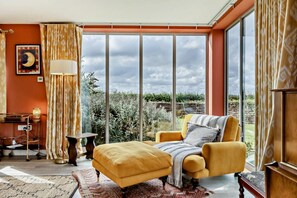 Interior - 5 Bed in Langham (oc-l944) (Langham)