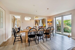 Dining - 5 Bed in Langham (oc-l944) (Langham)