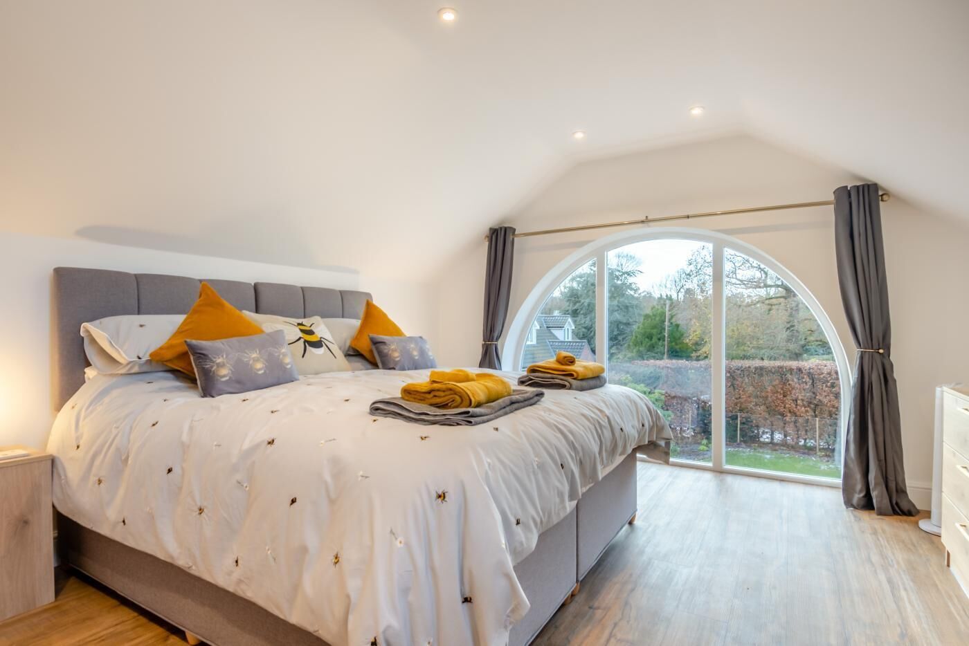 Strygejern/strygebræt, gratis Wi-Fi, sengetøj