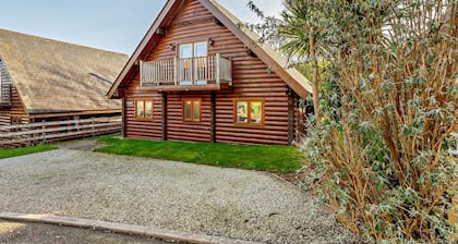 3 Bed in Little Petherick (oc-c28311)