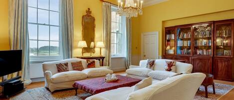 تلفزيون، مدفأة