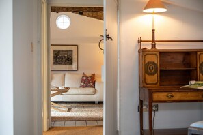 Interior - 3 Bed in Wolterton (oc-t28255) (Wolterton)